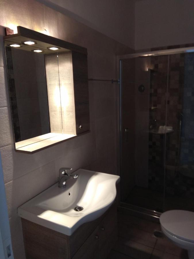 Aqua Apartments ルートラ・オレアス・エレニス エクステリア 写真